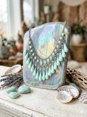 Mint Green Teardrop Bib Statement Necklace – Boho